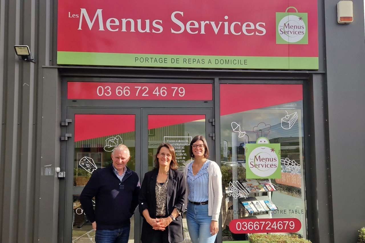 Une équipe locale pour la livraison de repas aux seniors à Lille Métropole Ouest